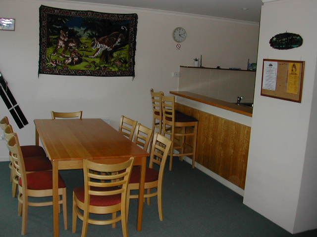 Elkhorn Apartments Unit 9- 3 Bedroom Apartment